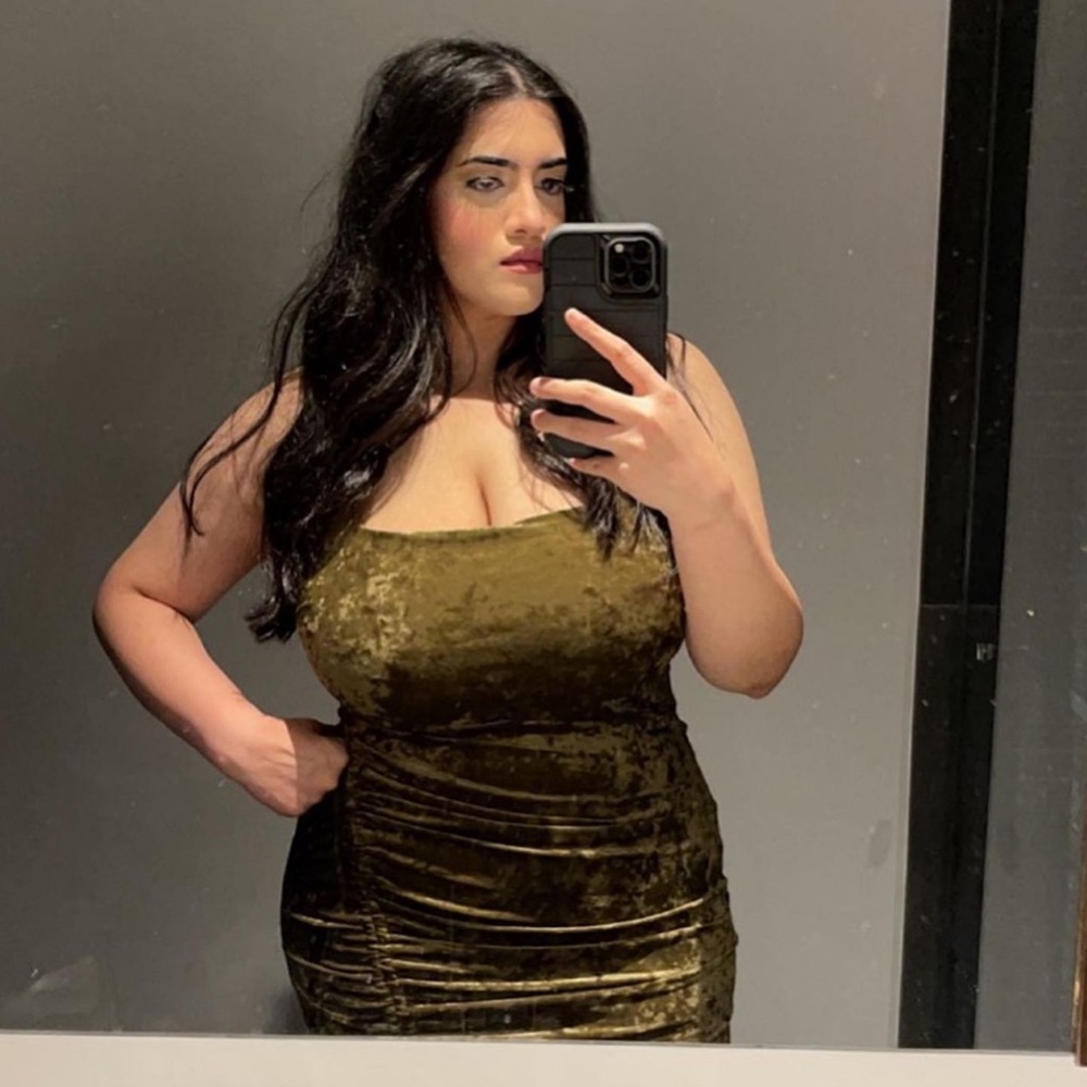 Velvet Ruched Bottom Fitted Mini Dress